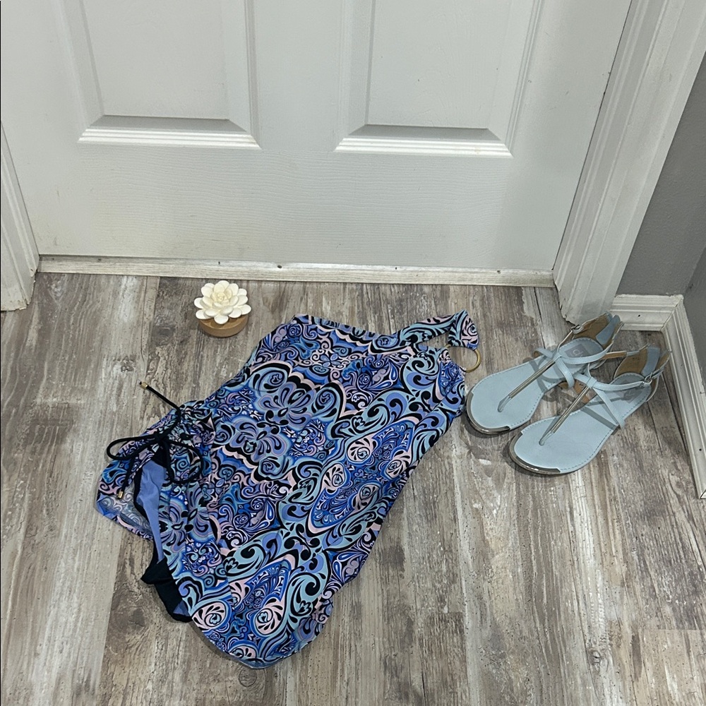 Blue Paisley Women's Swimsuit NEW without tags